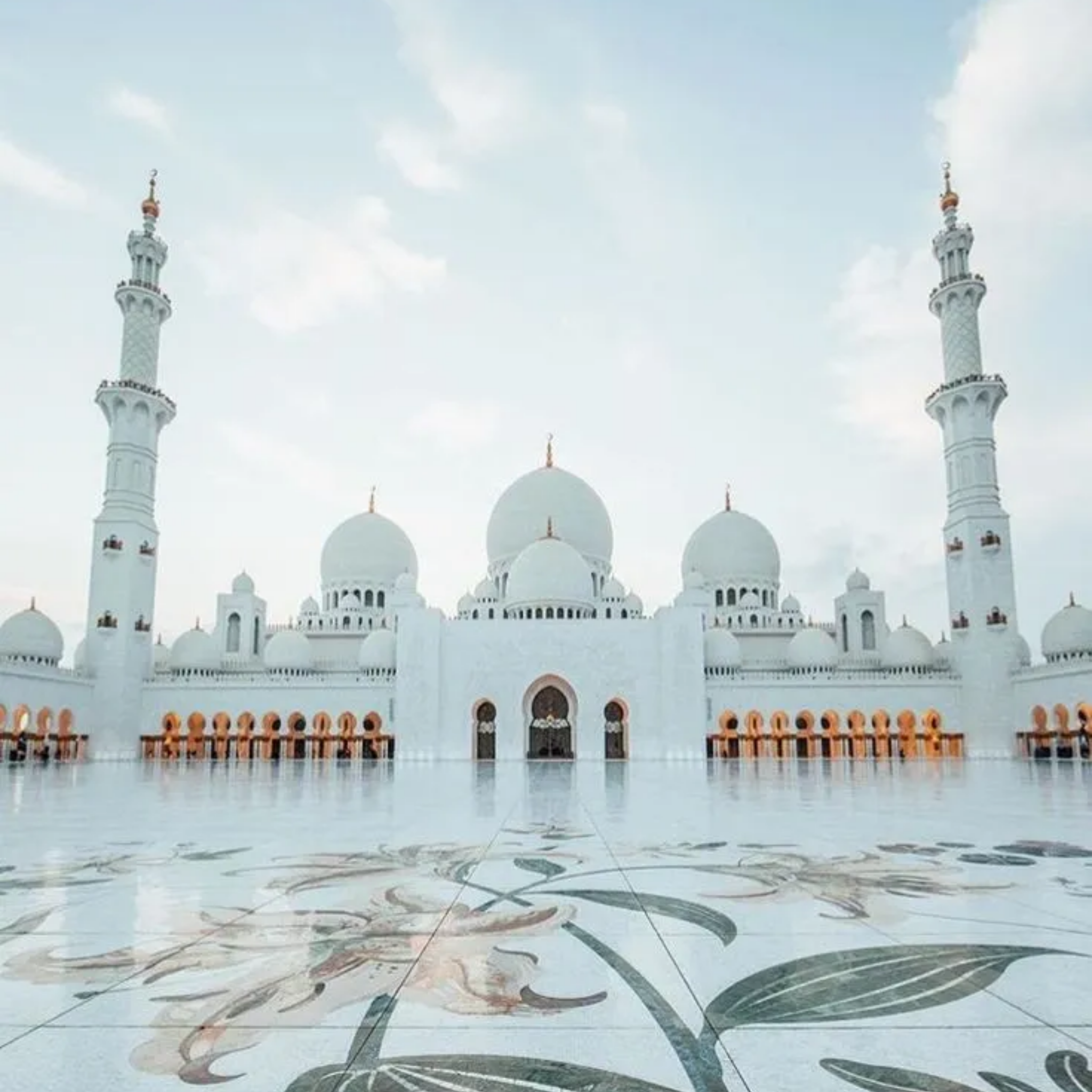SHEIKH ZAYED GRAND MOSQUE